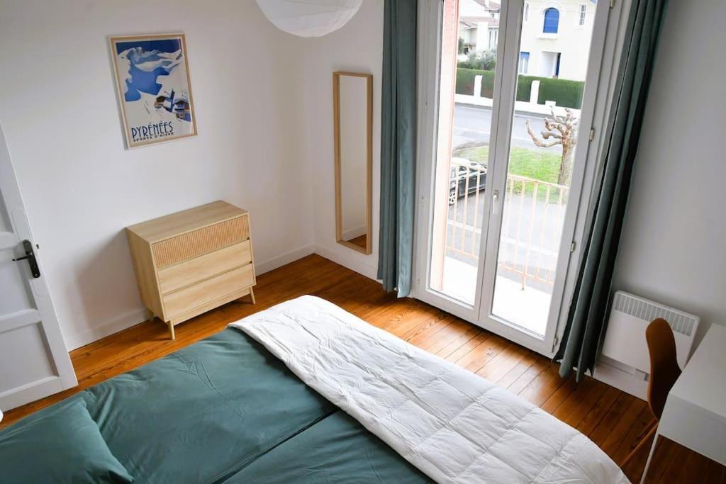Vue Pyreneenne Elegante Avec 2 Chambres Tarbes Exterior foto
